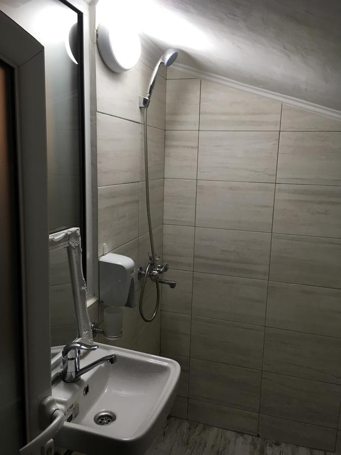 White Guest House 2 Karlovo Bagian luar foto